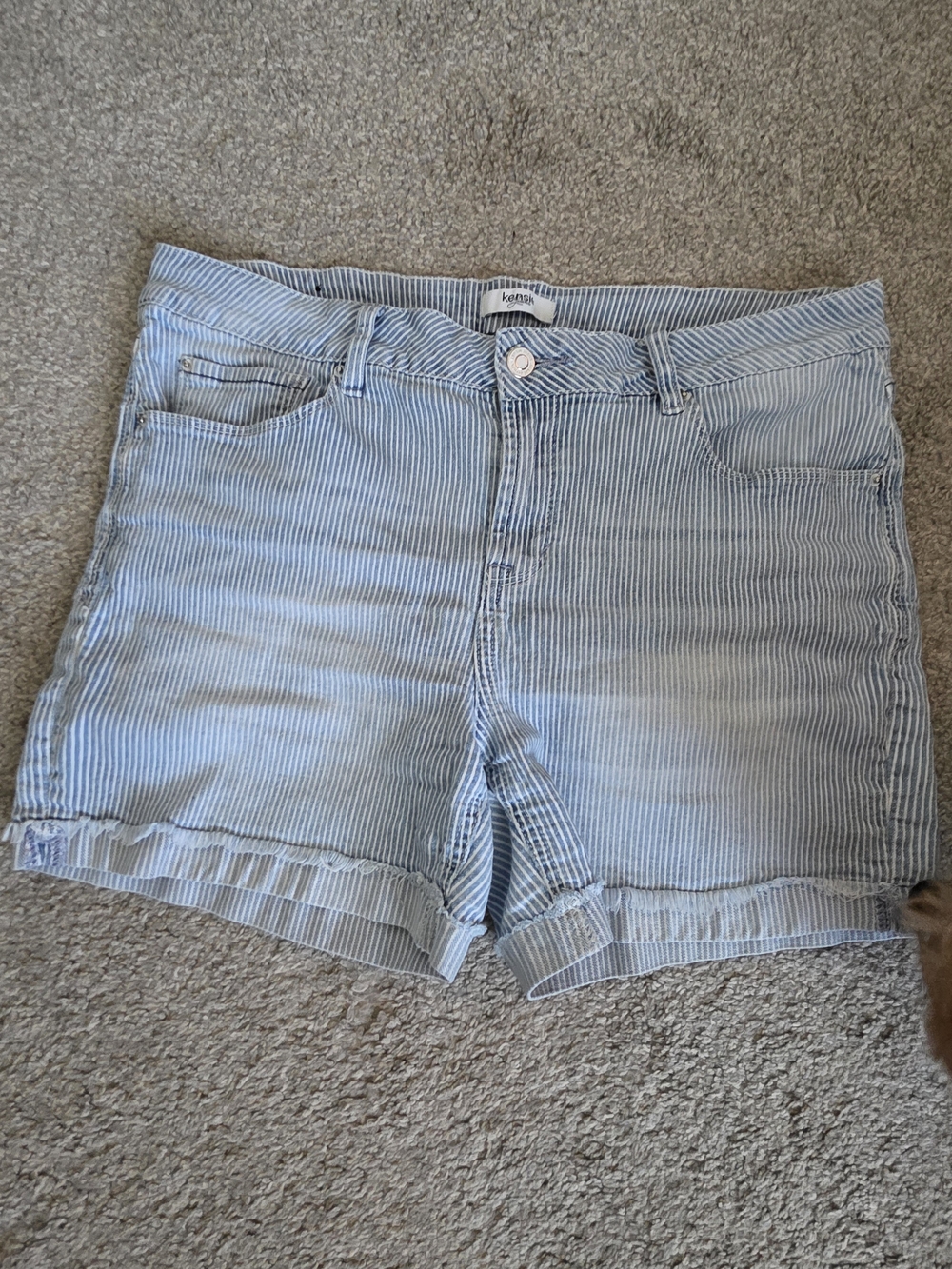 Kensie Light Blue & White Striped Denim Shorts